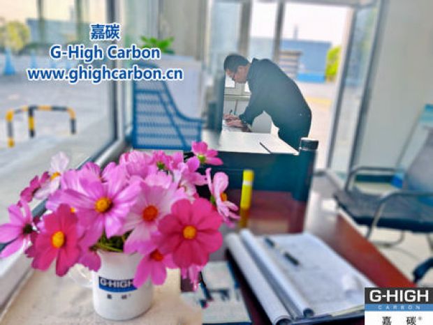 嘉碳員工巧手布置，辦公環(huán)境煥發(fā)新生